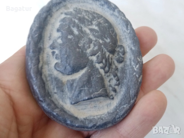 Пано,барелеф,плакет,гема,портрет, масивен