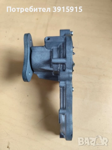 Водна помпа от Honda jazz , снимка 2 - Части - 53730679