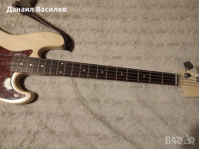 Бас китара , снимка 4 - Китари - 53193877