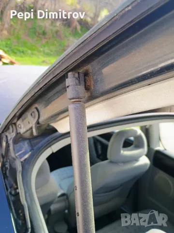 Амортисьори заден капак  Volkswagen New Beetle Coupe (01.1998 - 09.2010), , снимка 2 - Части - 49780848