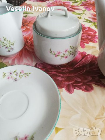 Български порцелан , снимка 6 - Чинии - 36018884