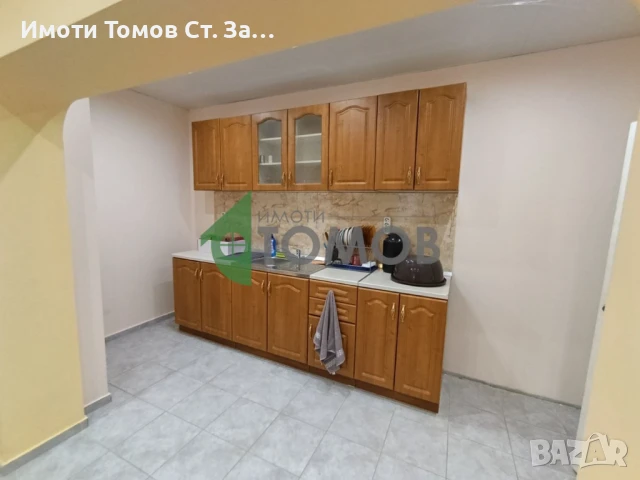 Къща с развит бизнес Село Боздуганово, снимка 2 - Къщи - 51062804