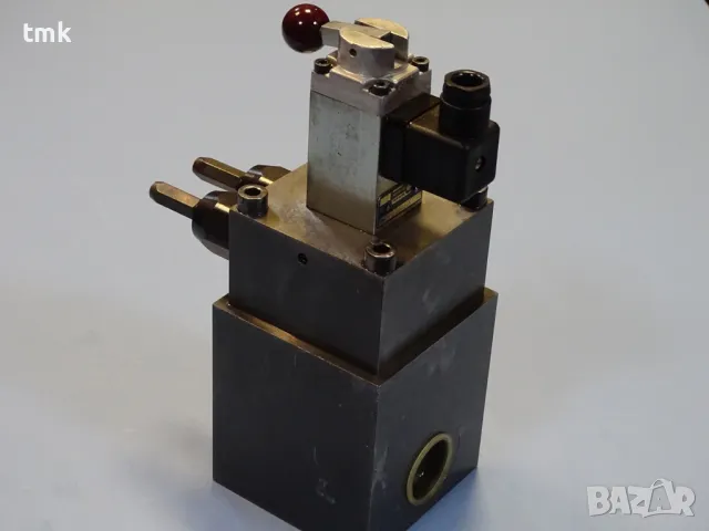 Хидравличен клапан Hoerbiger Hydraulik SK90526.2A hydraulic valve 12V, снимка 11 - Резервни части за машини - 49771545