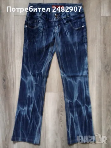 Дамски дънки, снимка 2 - Дънки - 49531462