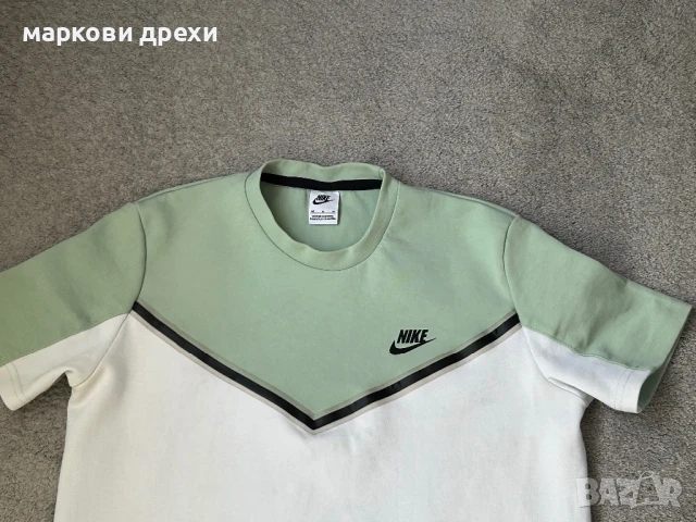 Nike tech t shirt M, снимка 3 - Тениски - 50757884