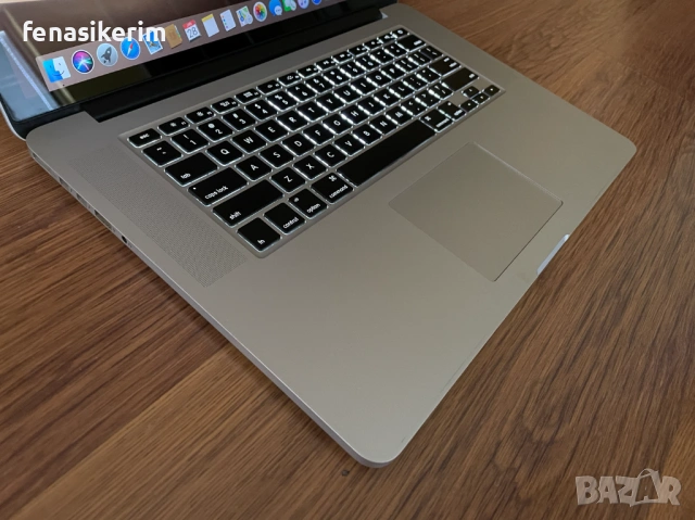 15.4' Retina Core i7 Apple MacBook Pro Mid 2015 16GB RAM/256GB SSD/Radeon R9/Бат 6ч, снимка 5 - Лаптопи за работа - 52086233