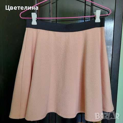 Къса пола RESERVED, размер М