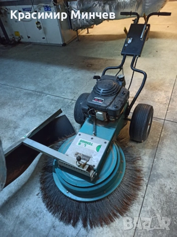 Професионална бензинова метачна машина с двигател Honda – отлична за складове и големи площи, снимка 4 - Индустриална техника - 53306779