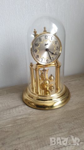 Голям немски настолен кварцов часовник с колба Schatz, снимка 1 - Антикварни и старинни предмети - 44230002