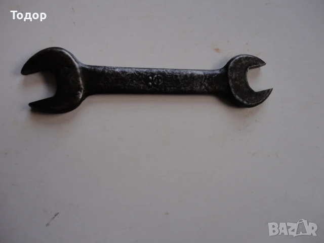 Старинен гаечен ключ Ford USA , снимка 6 - Ключове - 50575386