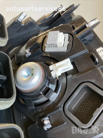 Централна конзола с въздушни отвори 2.2 MZR-CD 173HP за Mazda CX-7 (2011) EH4555210, снимка 2 - Части - 53682714