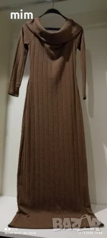 Рокля Pull& Bear , снимка 2 - Рокли - 48430401