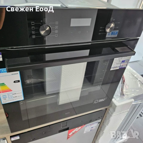черна фурна за вграждане AEG