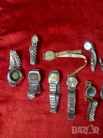 Стари дамски часовници , снимка 16 - Антикварни и старинни предмети - 41321505