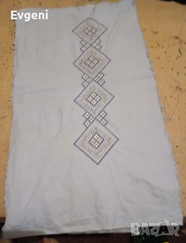 Шито каре за украса 