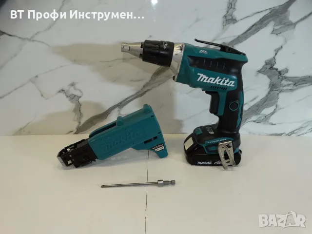 Makita DFS452 + магазин - Винтоверт за гипсокартон