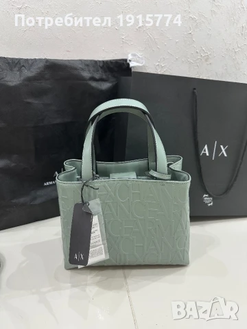 Дамска чанта Armani Exchange, снимка 1