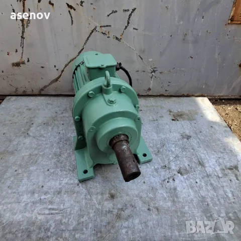 редуктор 1/16, снимка 2 - Електродвигатели - 50408725