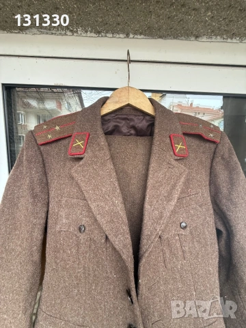 Продавам офицерска униформа , снимка 8 - Други ценни предмети - 50762852