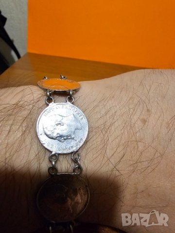 Старинна сребърна гривна със сребърни 8 монети от 50 стотинки 1910, 1912, 1913г Фердинандъ 1 сребро, снимка 2 - Гривни - 41795030