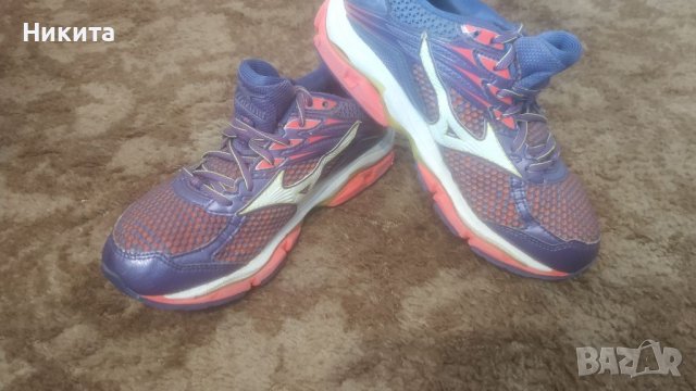 Mizuno 38 номер-Виетнам, снимка 3 - Маратонки - 41267429