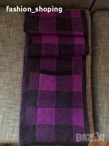 Голям (oversize) шал Escada ( мохер и вълна), снимка 10 - Шалове - 39280814