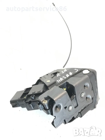 Заден десен заключващ механизъм на врата за Mazda 3 1.6 Бензин 16V (2005) 9240032, снимка 2 - Части - 53670763