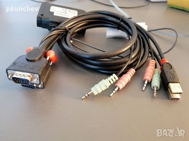 2-портов KVM суич,LINDY LNY-42342- VGA, USB 2.0, звук, вградени кабели, снимка 4 - Кабели и адаптери - 33862188