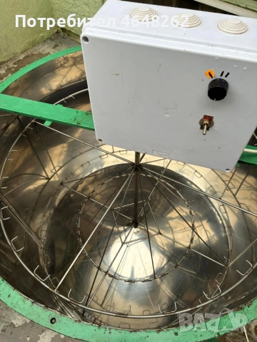 Центрофуга за пчелен мед  / 24 рамкова, снимка 5 - За пчели - 52517161