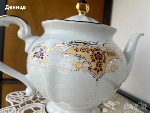Златната и нежна Изида🫶 Голям чайник-29/20 см с чучур и капак Има едно зацапване от златната боя , снимка 8 - Други - 53480741