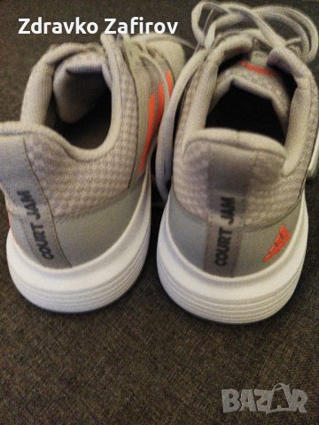 Нови маратонки Адидас 42,5 номер, снимка 5 - Маратонки - 44212381