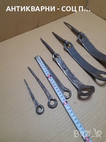 Комплект Стари Ръчно Ковани Резета От Соца., снимка 12 - Антикварни и старинни предмети - 48668843