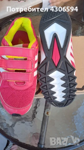 Детски обувки адидас , снимка 2 - Детски обувки - 51428795