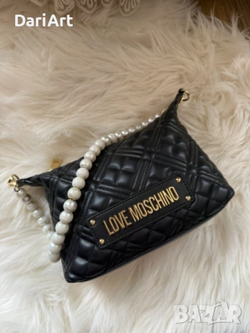 Чанта Love Moschino оригинал, снимка 2 - Чанти - 53632895