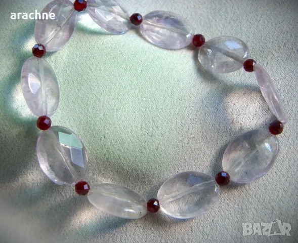 Гривна с планински кристал и рубини, снимка 2 - Гривни - 48627934