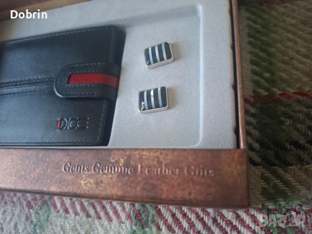 Мъжки портфейл DICE естествена кожа с ръкавели, снимка 2 - Портфейли, портмонета - 52918953