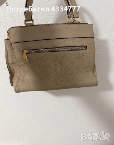 Дамска чанта Guess, снимка 3 - Чанти - 53661880