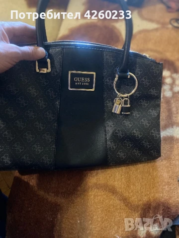 Чанта GUESS