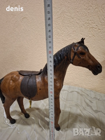Статуетка на кон  с естествена конска кожа, снимка 6 - Антикварни и старинни предмети - 52528257