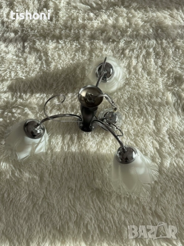 Стъклен Полилей , снимка 3 - Лампи за таван - 52938058