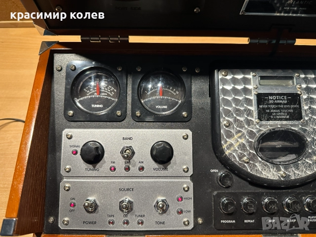 радиоприемник "Ryan NX-211 Retro Spirit of St Louis AM/FM/CD/Cassette Stereo Radio", снимка 3 - Радиокасетофони, транзистори - 52684803