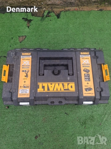 Куфар за инструменти Dewalt , снимка 3 - Други инструменти - 53386018