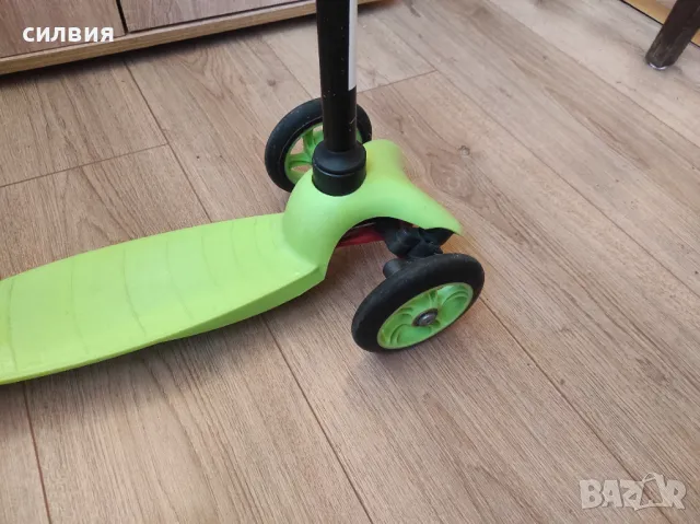 Детска тротинетка, снимка 2 - Детски велосипеди, триколки и коли - 48564895
