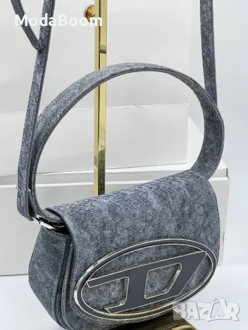 Diesel дамски чанти Различни цветове , снимка 6 - Чанти - 48834695