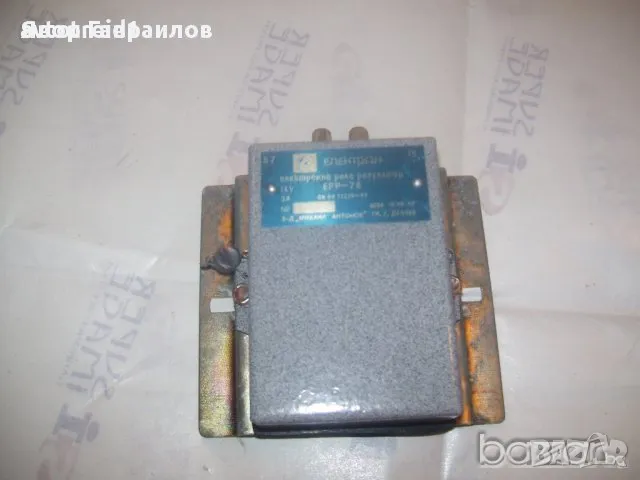 Продавам реле регулатор напрежение УАЗ, снимка 2 - Части - 48004642