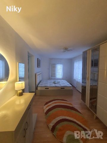 Къща в Търговище кв. Бряг , снимка 12 - Къщи - 52618429