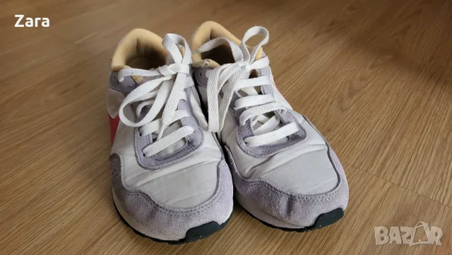 Маратонки Nike, 36ти номер, снимка 3 - Маратонки - 55852348