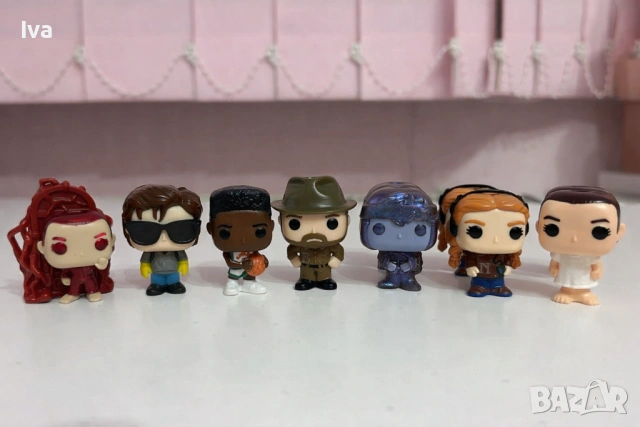 Stranger things kinder joy играчки