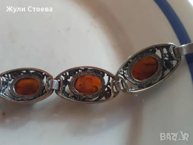 Масивна сребърна гривна с естествен кехлибар, снимка 6 - Гривни - 56231480
