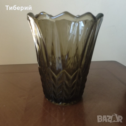Стъклена ваза стара/ретро, снимка 3 - Вази - 52103808